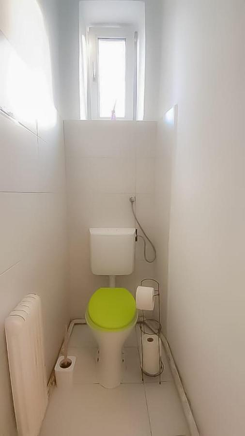 Private Room In Shared Apartment Pr4-9 비엔나 외부 사진